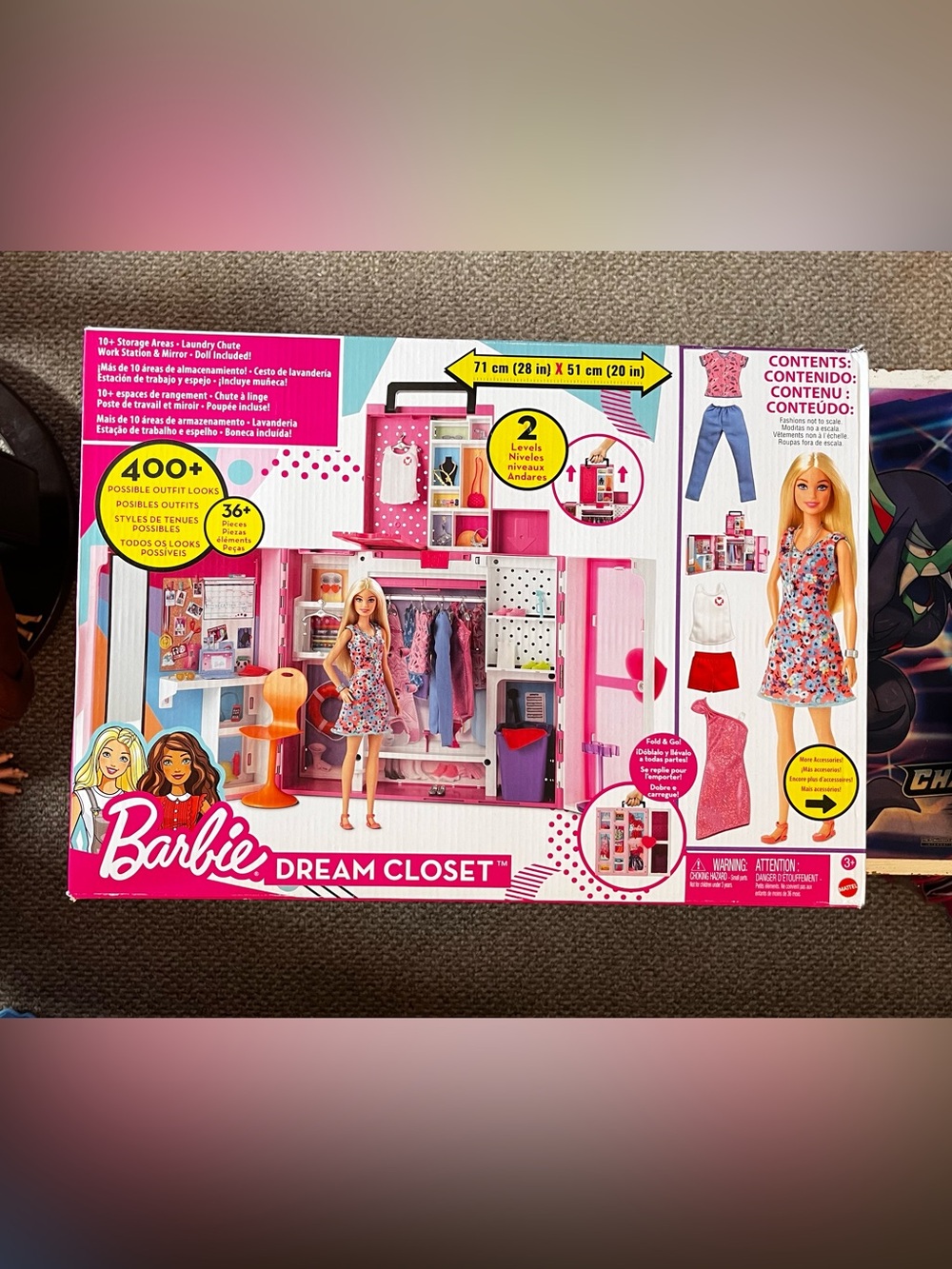 Barbie Dream Closet Fold & Go Playset